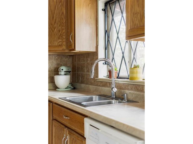 3050 Forest St, Denver, CO 80207