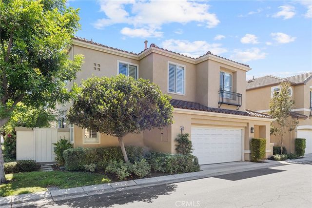 43 Del Carlo, Irvine, CA 92606