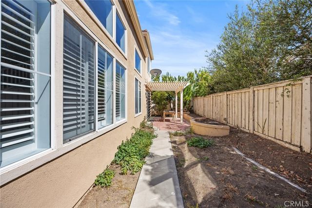 43 Del Carlo, Irvine, CA 92606