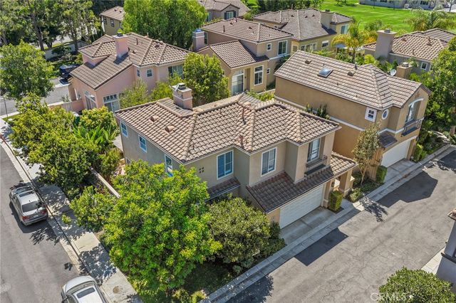 43 Del Carlo, Irvine, CA 92606