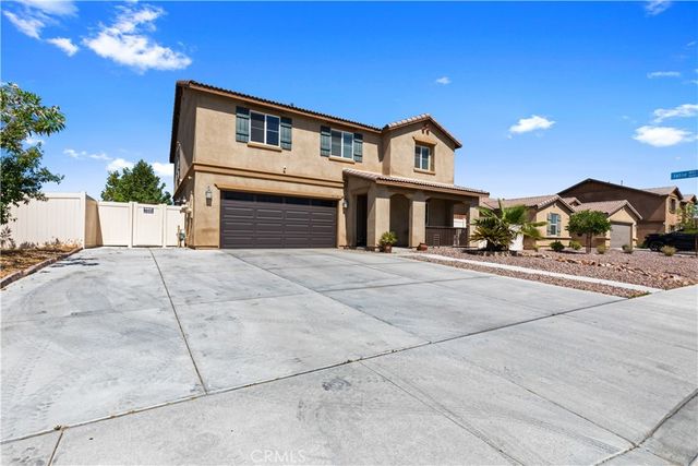 38113 Versailles, Palmdale, CA 93552