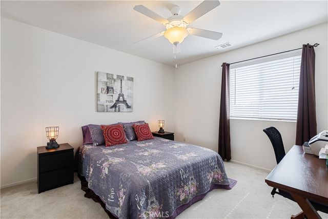 38113 Versailles, Palmdale, CA 93552