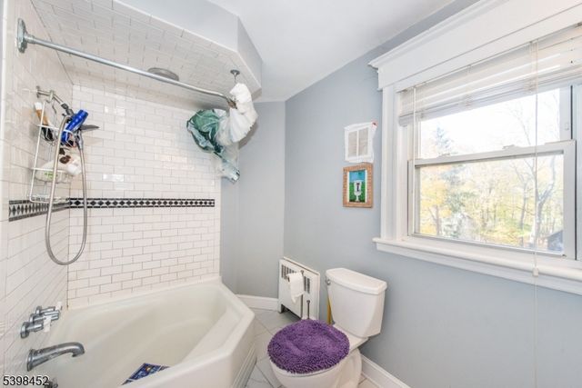 113 Lane Ave, West Caldwell Twp., NJ 07006