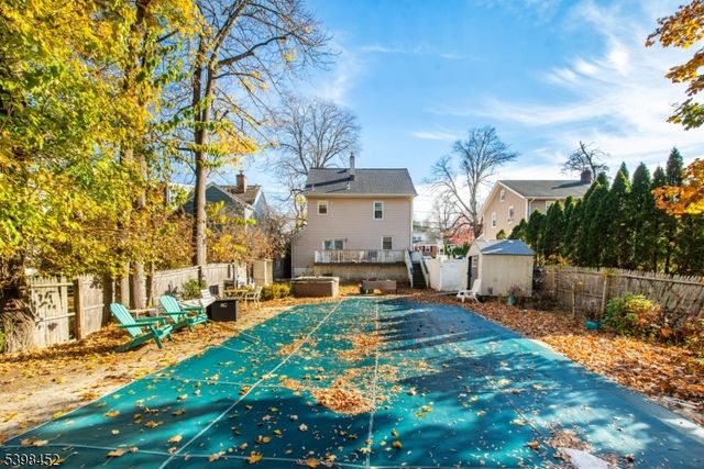 113 Lane Ave, West Caldwell Twp., NJ 07006