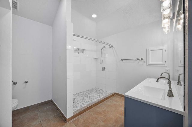 10727 Kentington Oak Drive, Humble, TX 77396