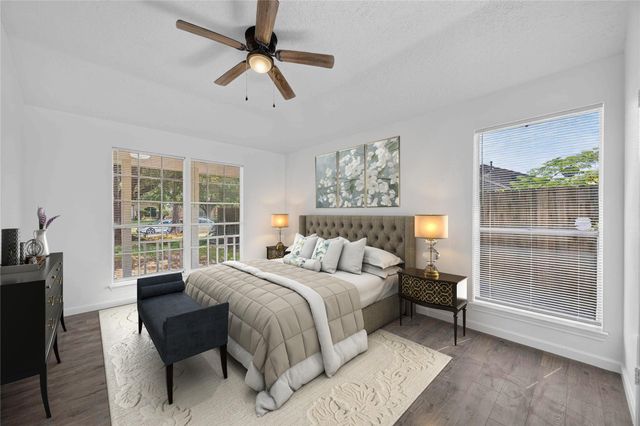 10727 Kentington Oak Drive, Humble, TX 77396