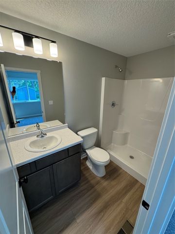 4512 SW 2nd Street, Des Moines, IA 50315