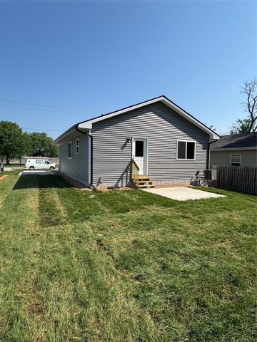 4512 SW 2nd Street, Des Moines, IA 50315