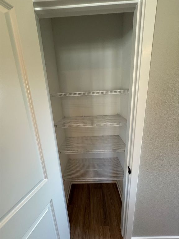 4512 SW 2nd Street, Des Moines, IA 50315