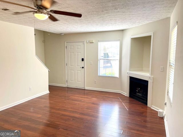 6255 Topaz Trail, Atlanta, GA 30349