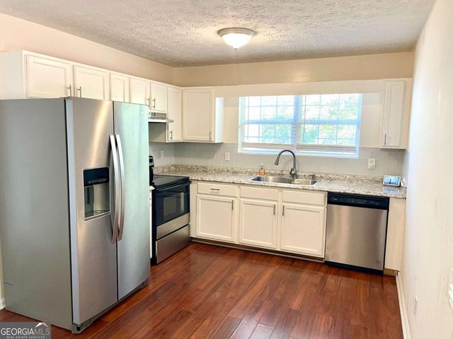 6255 Topaz Trail, Atlanta, GA 30349