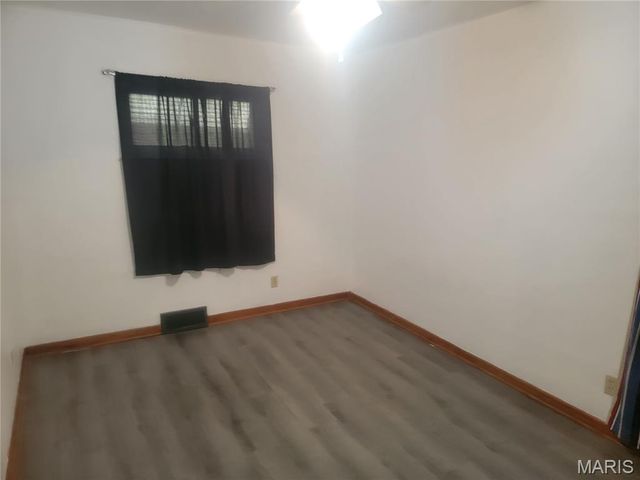 3825 Illinois Avenue, St Louis, MO 63118