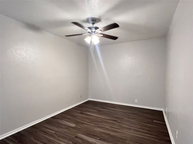 1108 N Elm Street 10, Denton, TX 76201