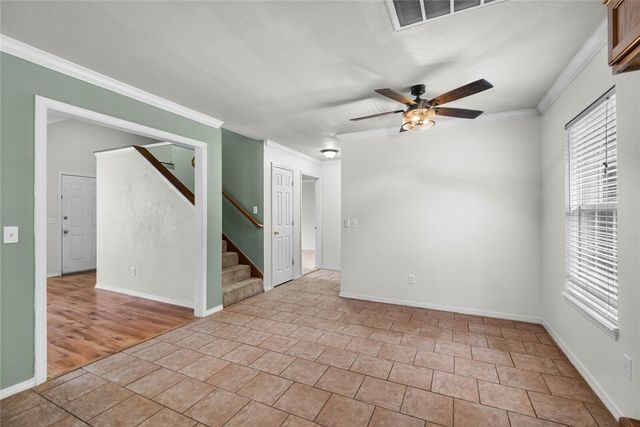 6 Bracknell Lane, Bella Vista, AR 72715