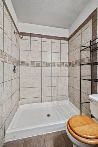 6 Bracknell Lane, Bella Vista, AR 72715