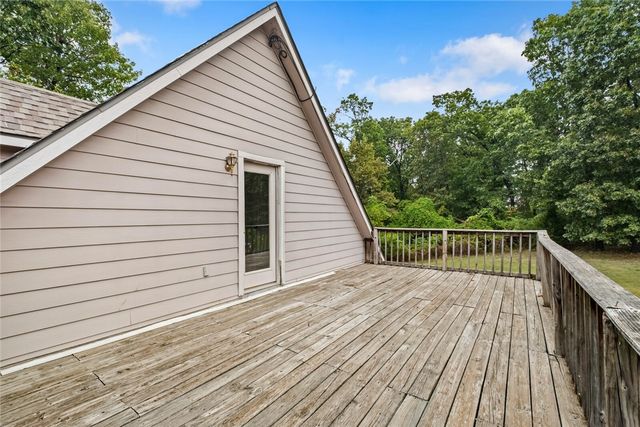 6 Bracknell Lane, Bella Vista, AR 72715
