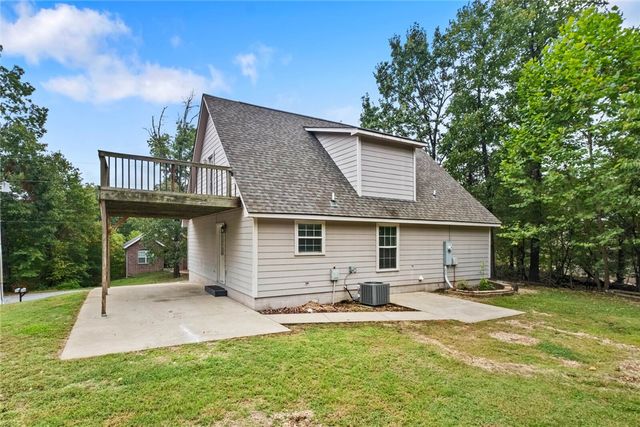 6 Bracknell Lane, Bella Vista, AR 72715