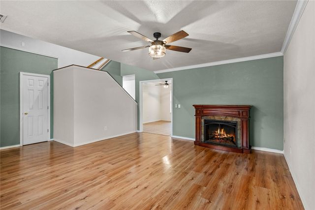 6 Bracknell Lane, Bella Vista, AR 72715