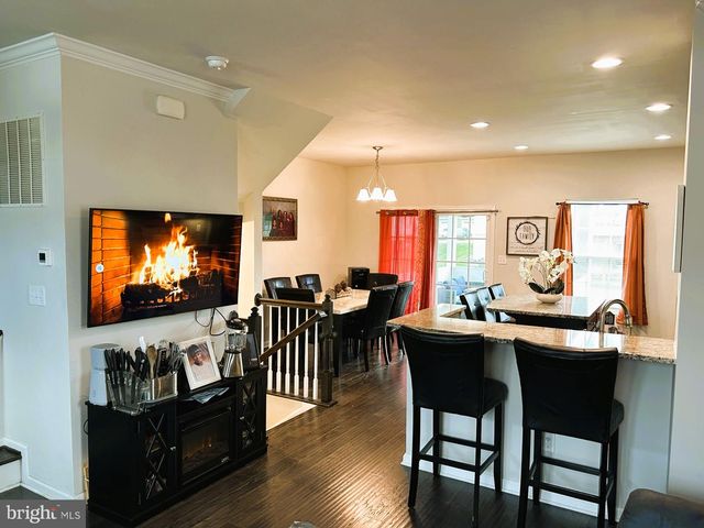 101 KATI CT, Gilbertsville, PA 19525