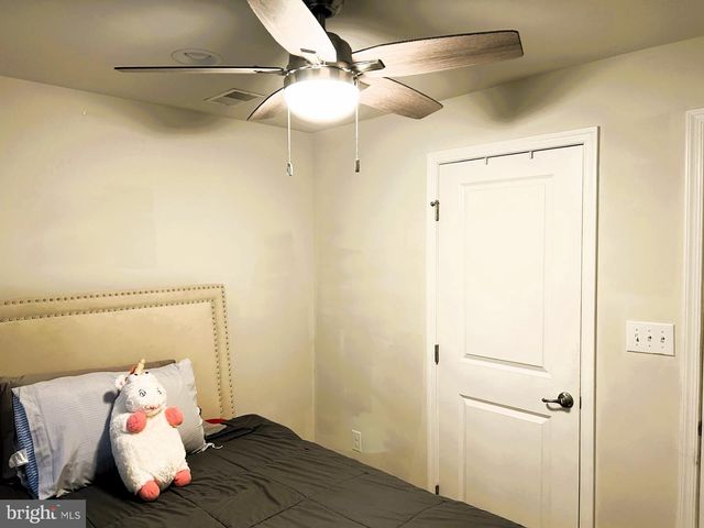 101 KATI CT, Gilbertsville, PA 19525