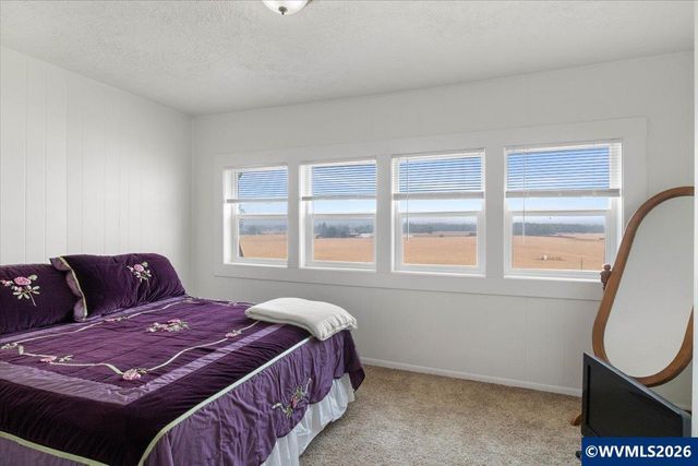 37149 Scravel Hill Rd NE, Albany, OR 97322