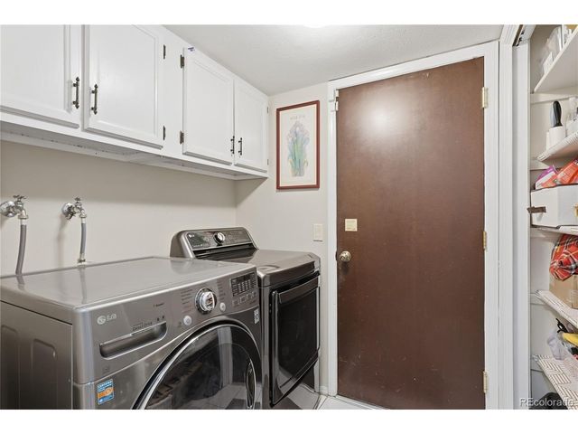 5812 S Geneva St, Greenwood Village, CO 80111