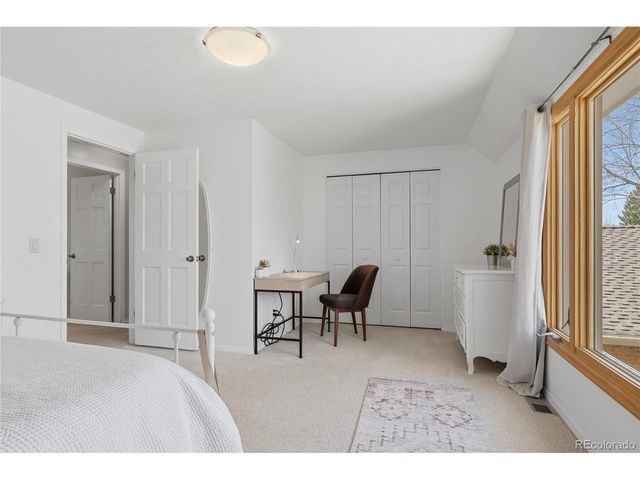 5812 S Geneva St, Greenwood Village, CO 80111