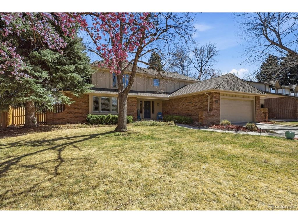 5812 S Geneva St, Greenwood Village, CO 80111