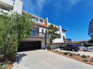 51 Aspen Way, Rolling Hills Estates, CA 90274