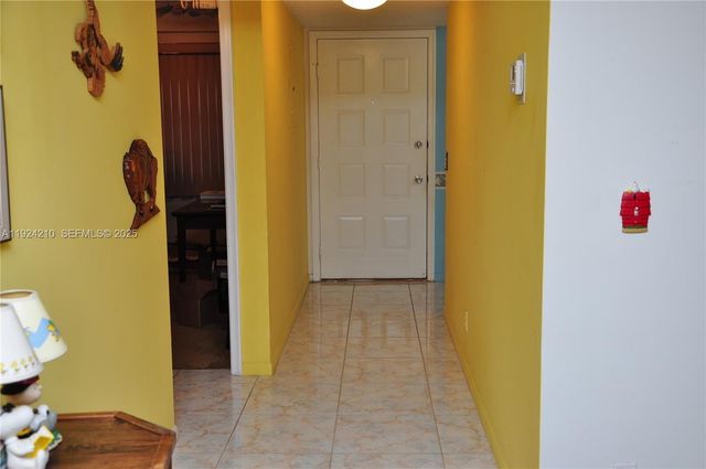 13000 SW 15th Ct 411U, Pembroke Pines, FL 33027