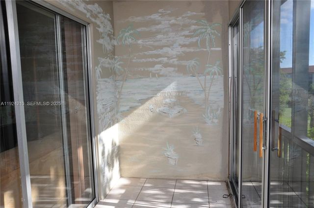 13000 SW 15th Ct 411U, Pembroke Pines, FL 33027