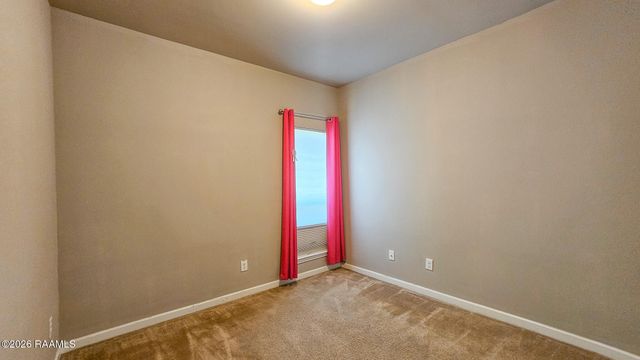 1019 Bridgetowne Lane, Breaux Bridge, LA 70517