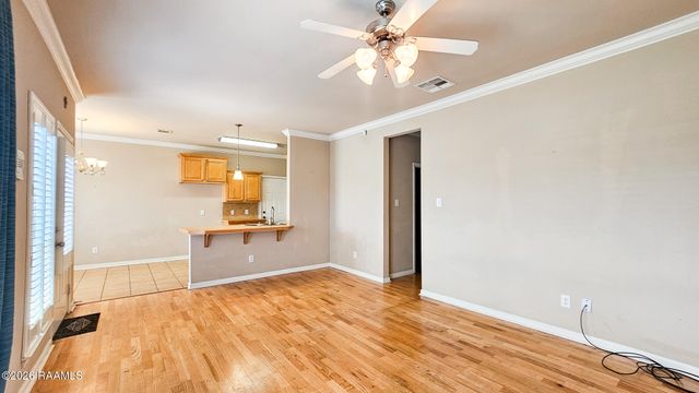 1019 Bridgetowne Lane, Breaux Bridge, LA 70517