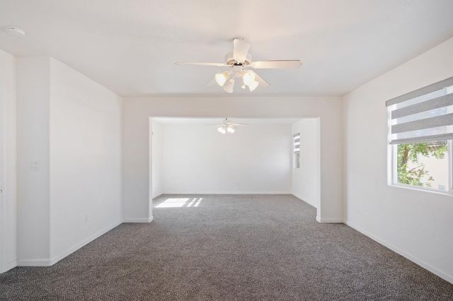 456 Meadow Creek Dr, Patterson, CA 95363