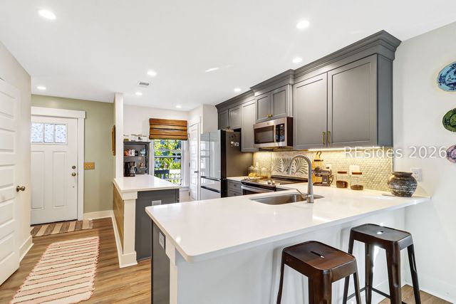 46 Old Stoney Ln, Hilton Head Island, SC 29926