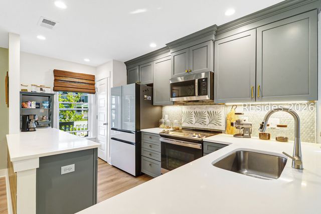 46 Old Stoney Ln, Hilton Head Island, SC 29926