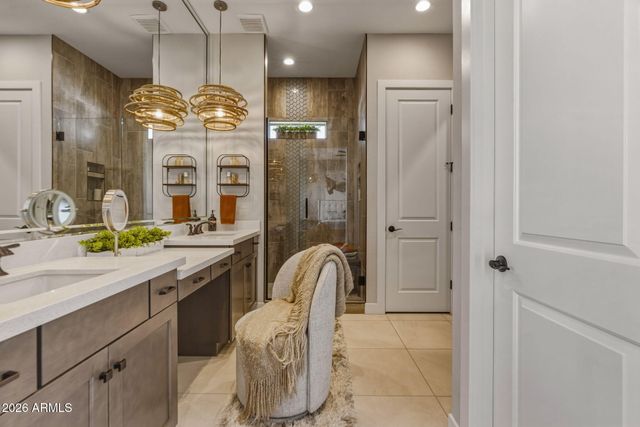 17306 W WILDWOOD Street, Surprise, AZ 85388