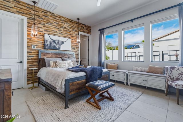 17306 W WILDWOOD Street, Surprise, AZ 85388