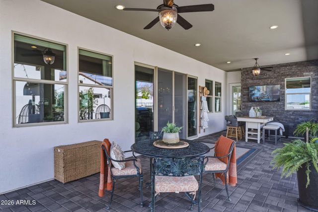 17306 W WILDWOOD Street, Surprise, AZ 85388