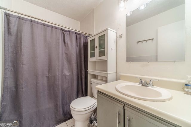 2644 Laurel View Drive, Snellville, GA 30039