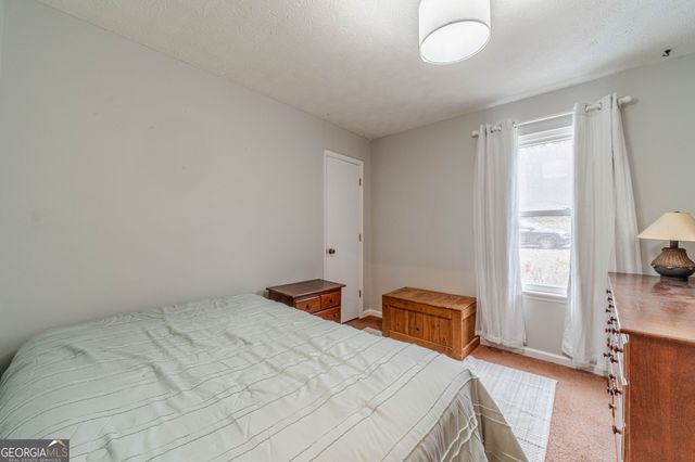 2644 Laurel View Drive, Snellville, GA 30039