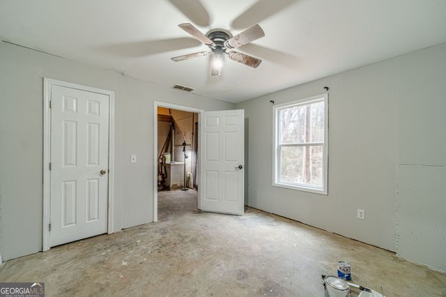 2644 Laurel View Drive, Snellville, GA 30039