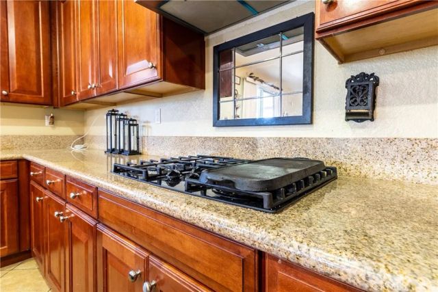 2168 Stonewood, Mentone, CA 92359