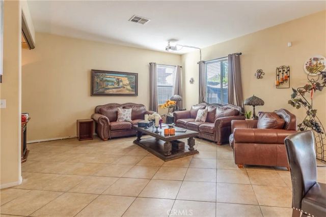 2168 Stonewood, Mentone, CA 92359