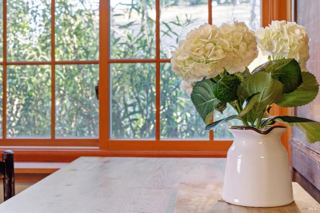 151 High St, Calistoga, CA 94515