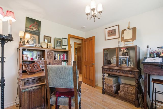 151 High St, Calistoga, CA 94515