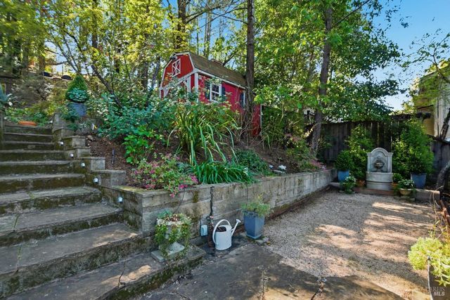 151 High St, Calistoga, CA 94515