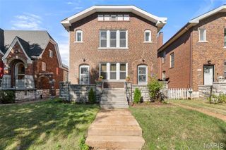 5811 Goener Avenue, St Louis, MO 63116