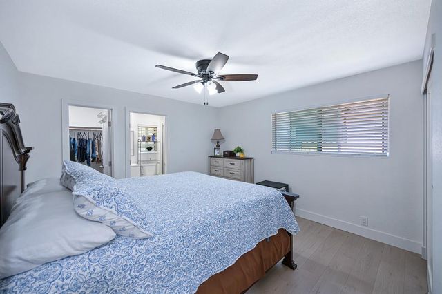 3721 Whitney Ave, Sacramento, CA 95821