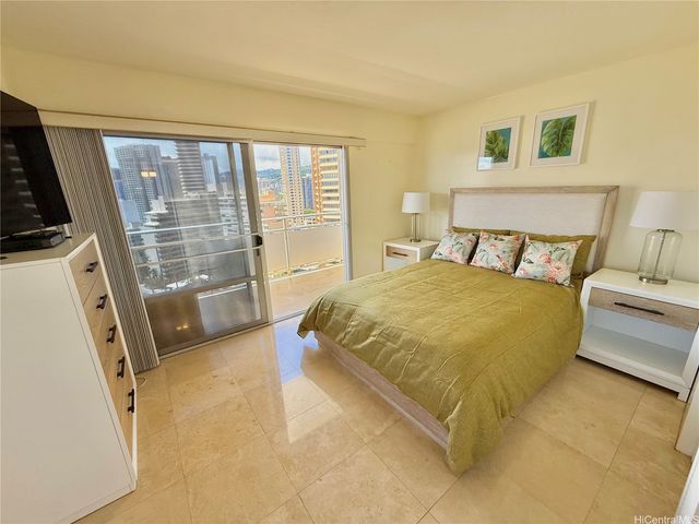 1777 Ala Moana Boulevard 1610, Honolulu, HI 96815